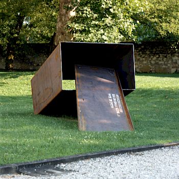 Manifesta Ironia 1
